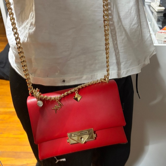 Michael Kors Red Crossbody Bag with Gold Chain - Picture 7 of 8